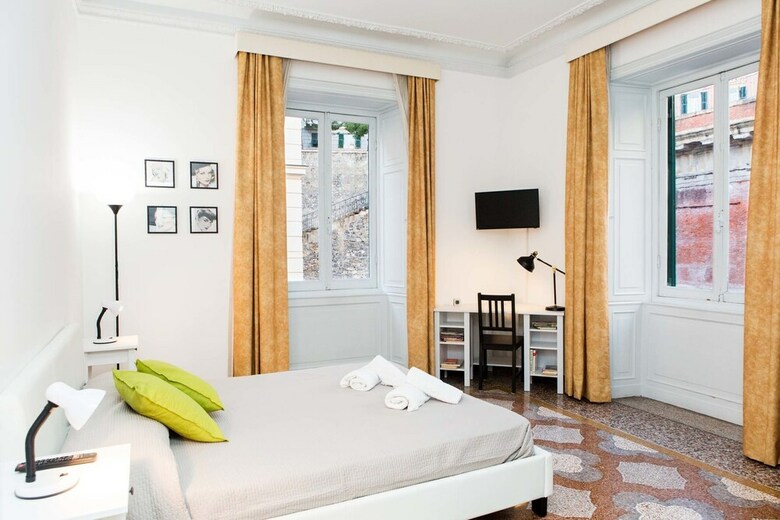 Hotel Leone X Genova