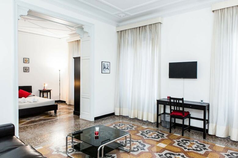 Hotel Leone X Genova
