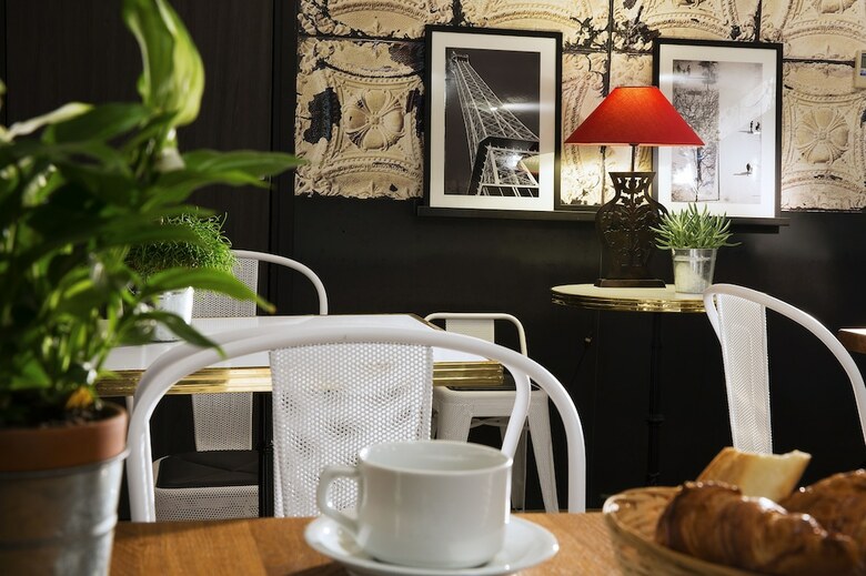 Hotel H�tel Espace Champerret