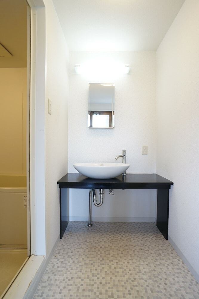 Osaka Village Apartment