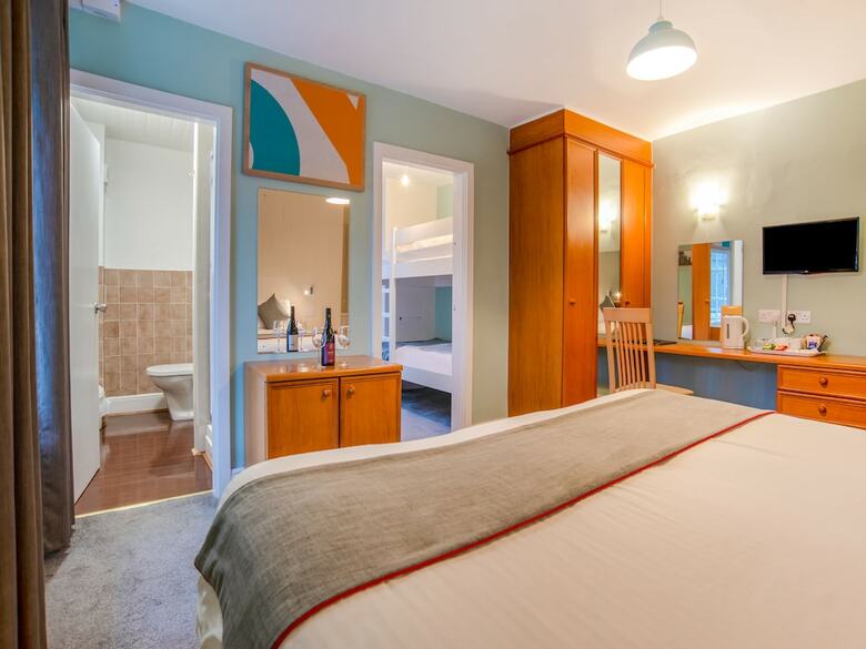 Padarn Hotel