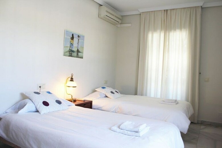 Apartamentos Alcazaba Canovas Nerja