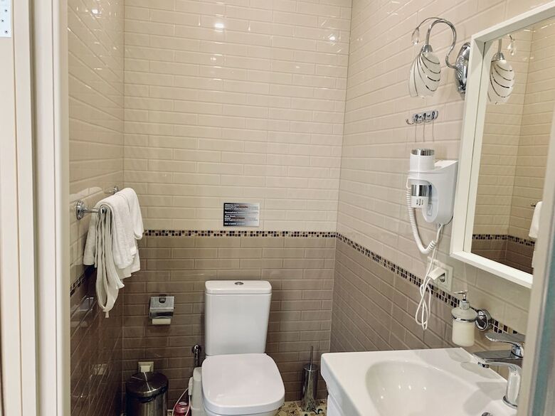 Hotel Pekin Gardens