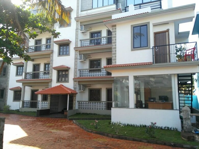 Hotel Iora Baga Beach Goa