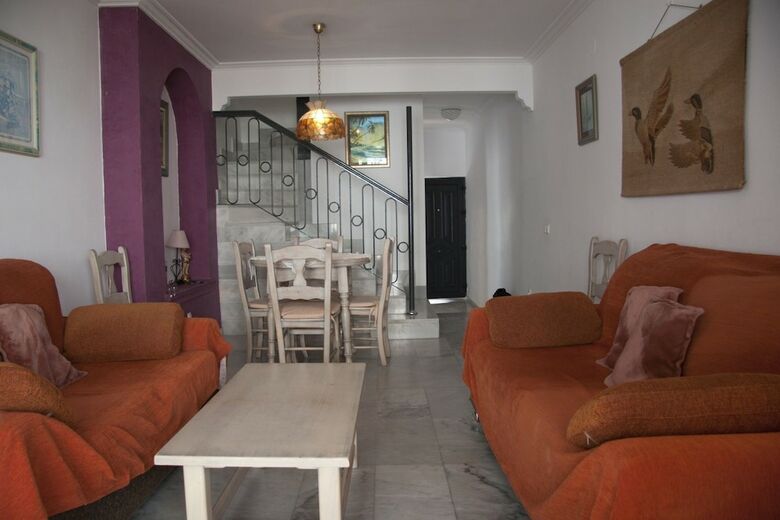 Apartamentos Huertos Canovas Nerja
