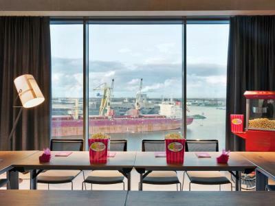 Hotel Moxy Amsterdam Houthavens
