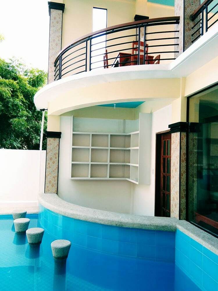 Master's Pension House