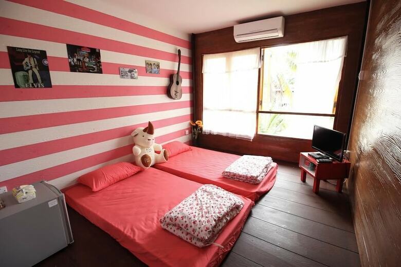 Hotel Phorkubmae Homestay