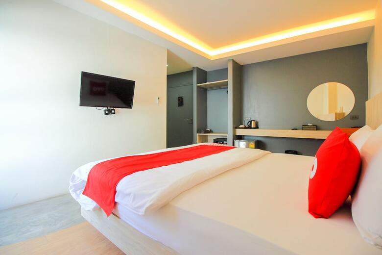 Hostal Oyo 426 All Day Hostel