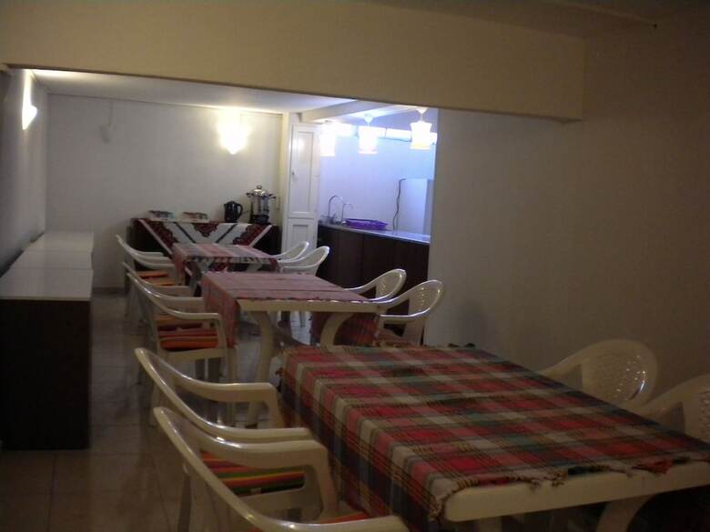 Hostal Bahar Hostel