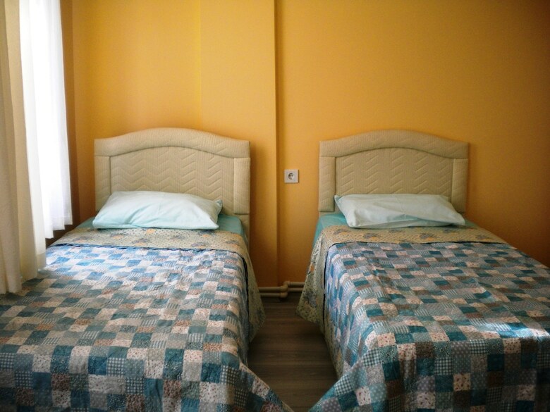 Hostal Bahar Hostel