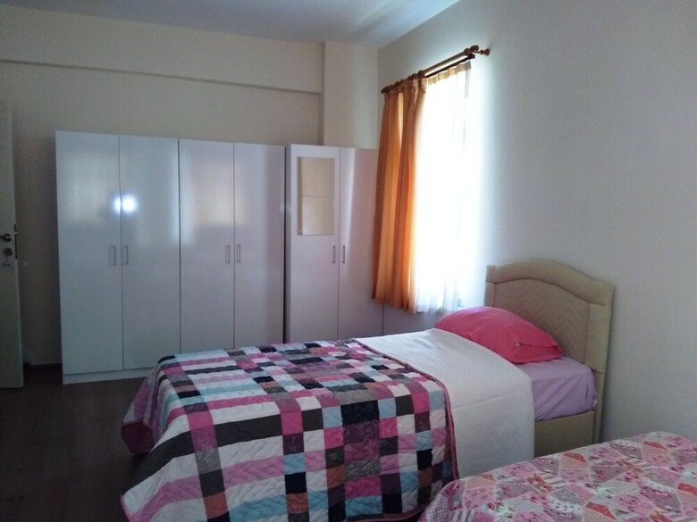 Hostal Bahar Hostel