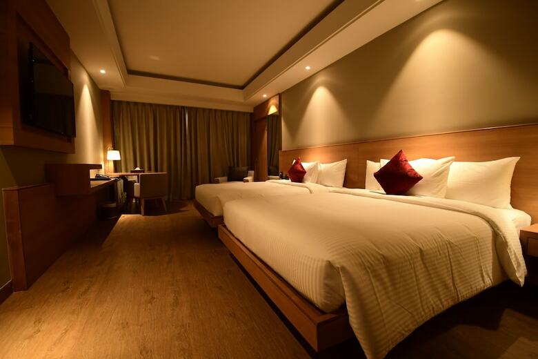 Hotel Kiranshree Grand