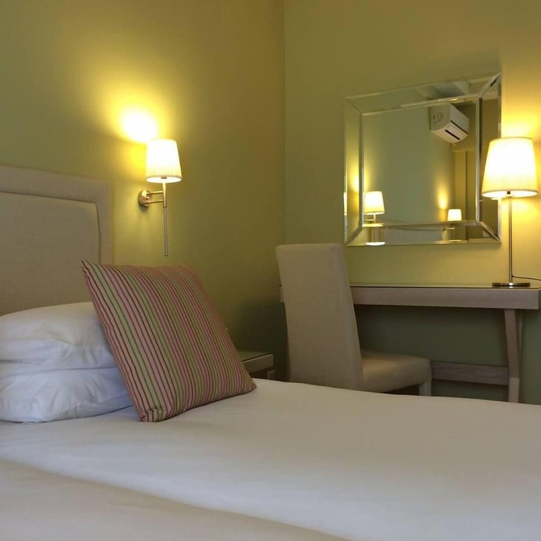 Avra Hotel