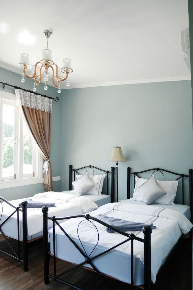 Hotel Sky Cottage