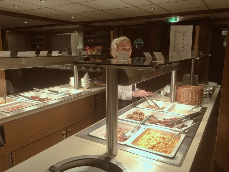Hotel Select Ms Charles Dickens - Neuss