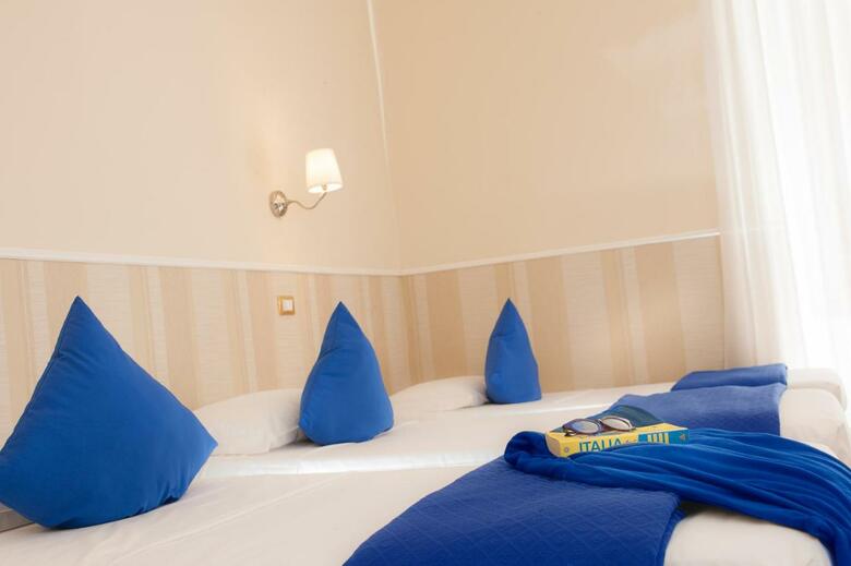 Hostal Budget Rooms Des Arts
