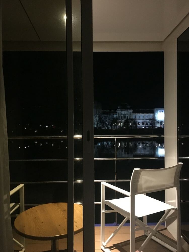Hotel Select Ms Charles Dickens - Frankfurt
