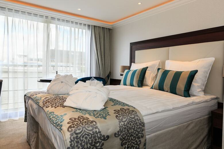 Hotel Select Ms Charles Dickens - Cologne