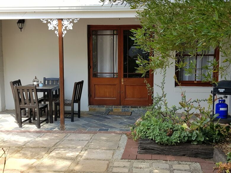 Hotel Hemel & Aarde Village Accommodation
