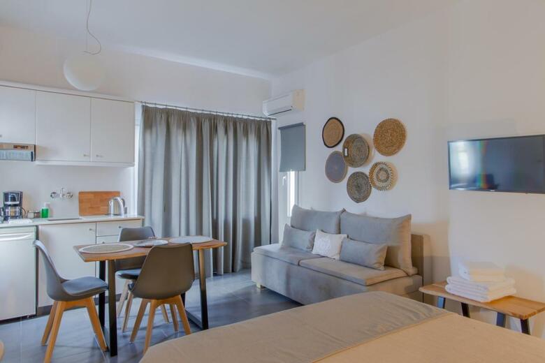 Hotel Alkyoni Studios