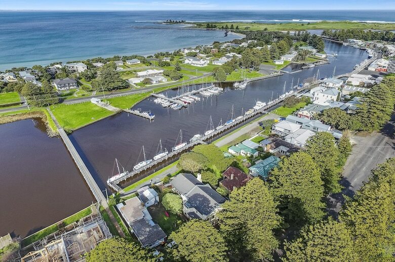 Shearwater Penthouse Apartment