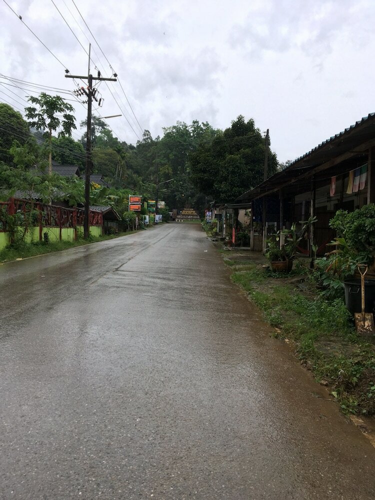 Hostal Khao Sok Secret - Hostel