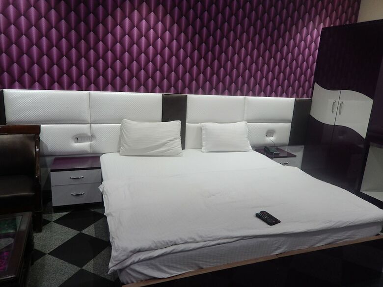 Hotel Orchid  Garden