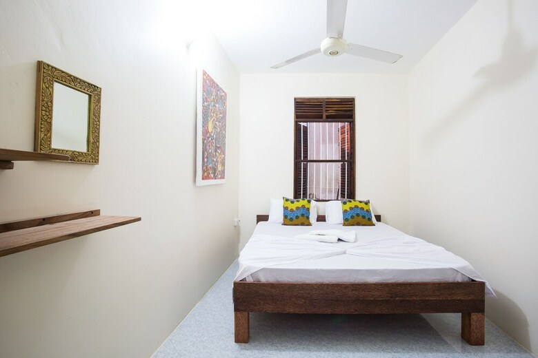 Hostal Ten To Ten Stone Town - Hostel
