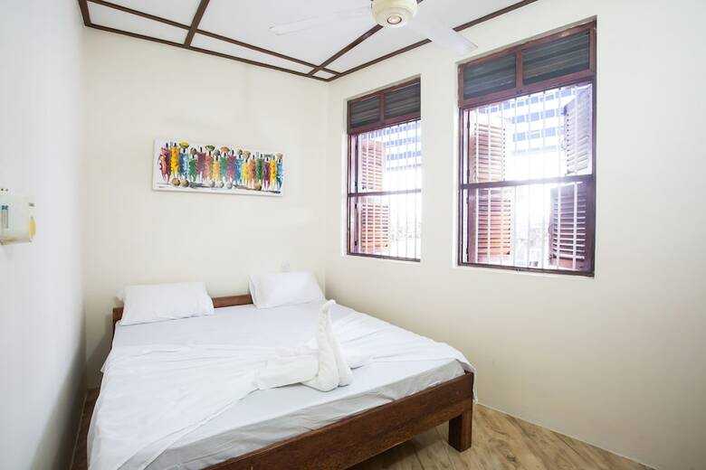 Hostal Ten To Ten Stone Town - Hostel