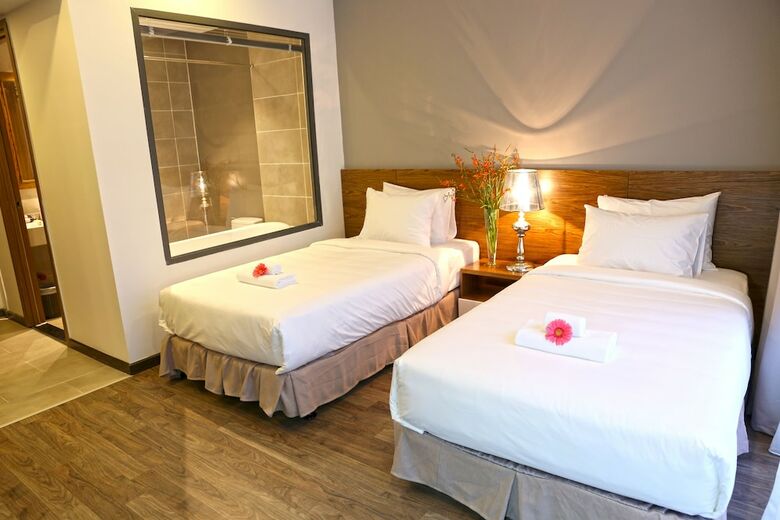 Bizu Royal Hotel