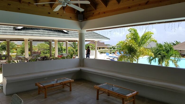 Ocho Rios Villa At Coolshade IX