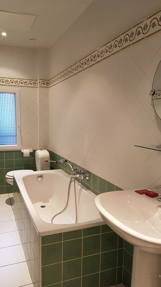 Hotel H�tel Cardinal