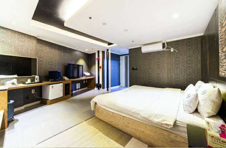Hotel Zava Motel