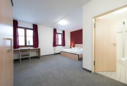 Hostal Pension Maxi