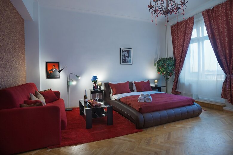 Hotel Red Square Guest House