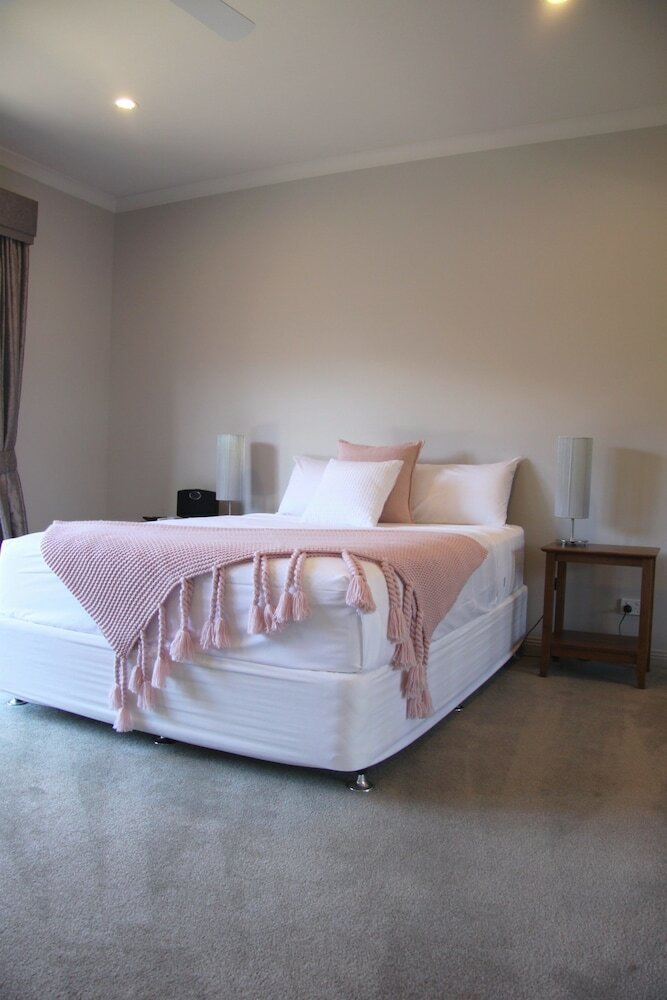 Apartamentos Bel Miren - Dusty Miller