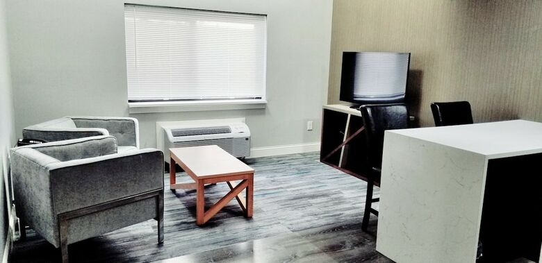 Somerset Lofts, Ascend Hotel Collection