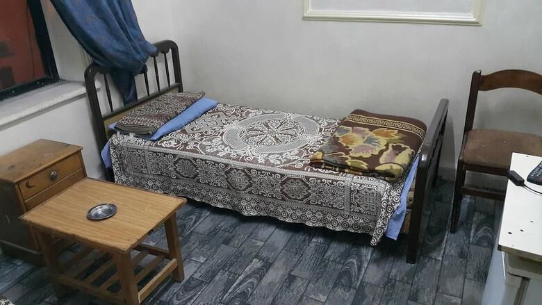 Hostal Al Adel Hostel