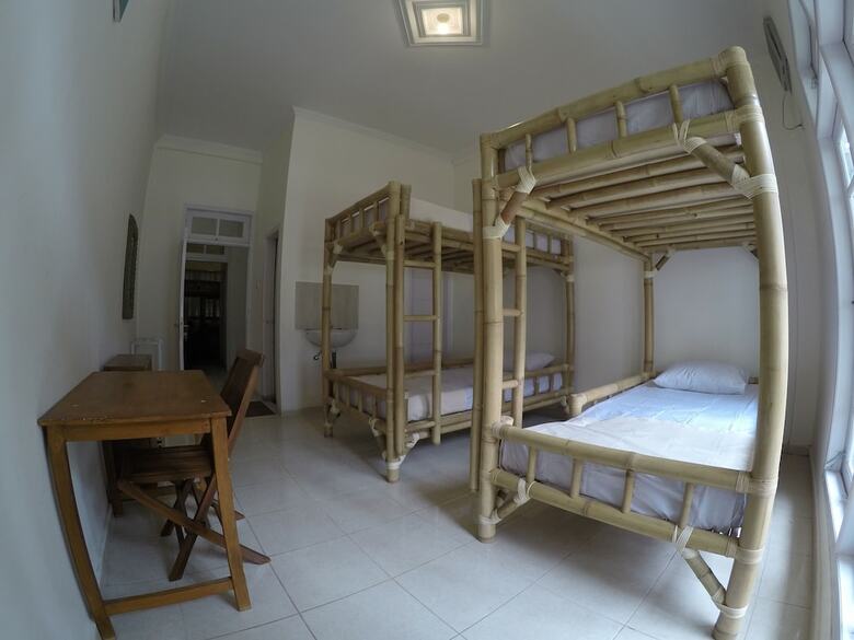 Hostal Palmyra Hostel