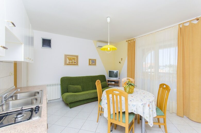 Apartments Biserka