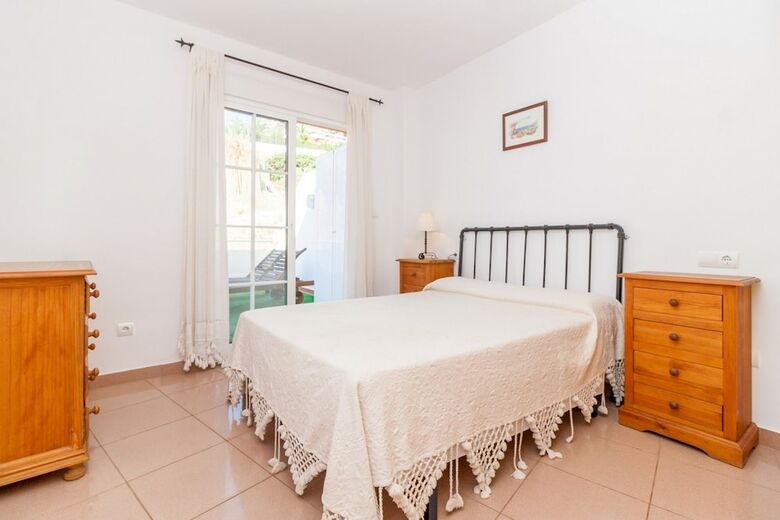 Apartamentos Rubarsal Canovas Nerja