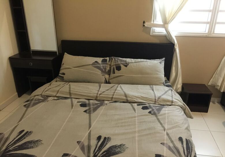 Apartamentos Crystal Homestay - 1 Sky Bayan Lepas