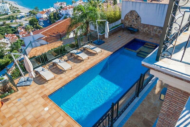 Villa Vista Lara Canovas Nerja