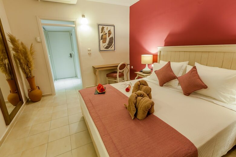 Hotel Kassandra Mare