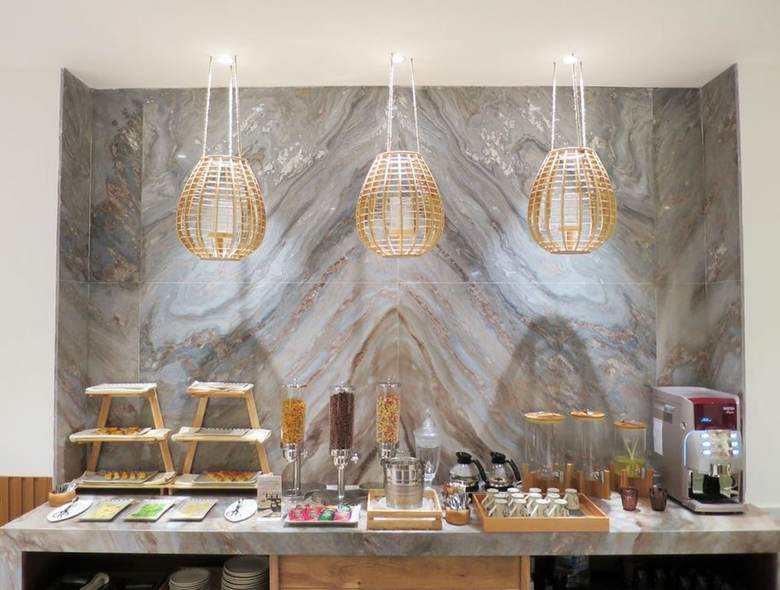 A&em Art Hotel