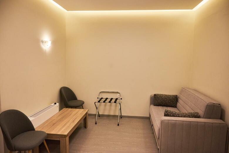 Famissi Eden Hotel