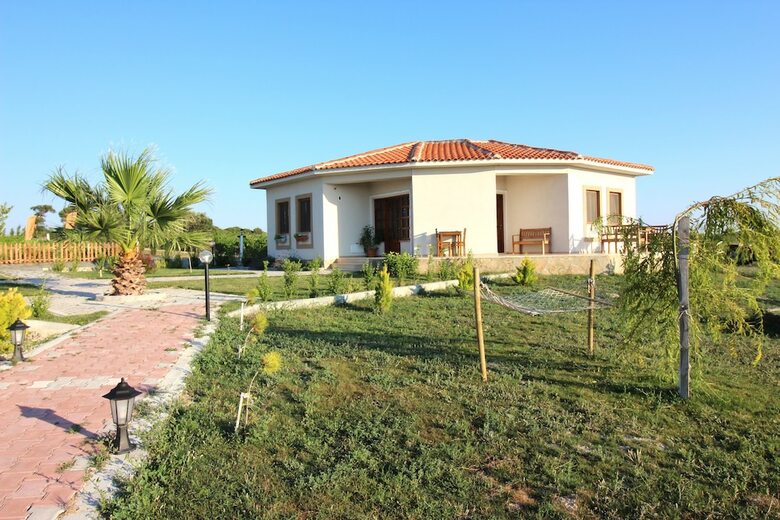 Hotel Karina Vineyard House