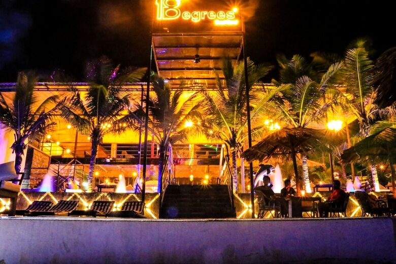 Hotel 18 Degrees Beach Resort