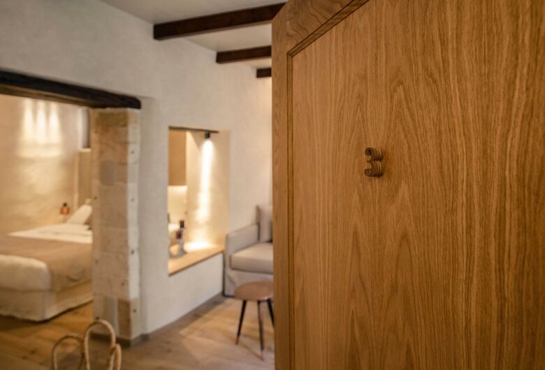 Hotel J&g Suites